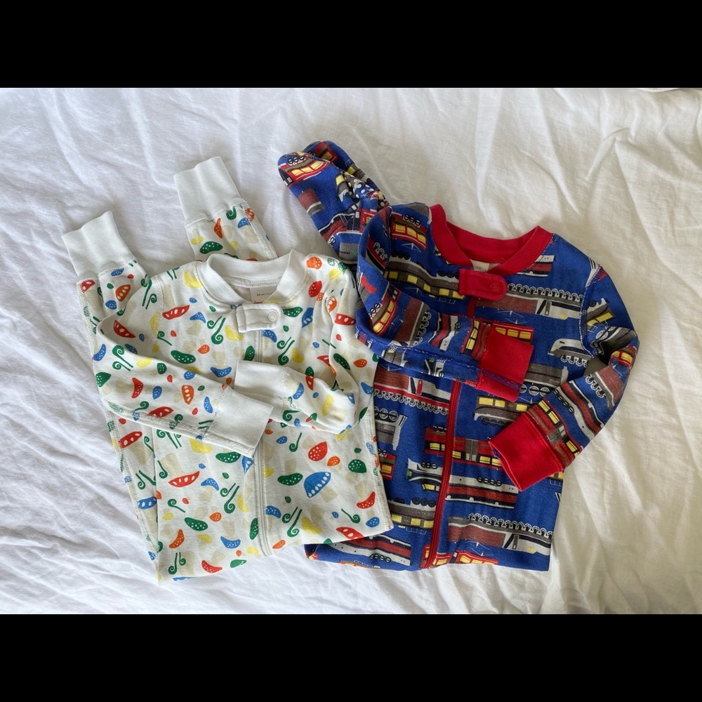 Two Pajamas like new - 100% organic cotton